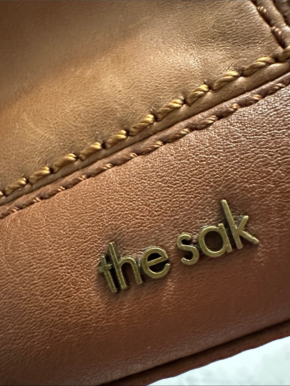 NWT The Sak Tan Leather Embossed Crossbody Bag - Picture 2 of 8